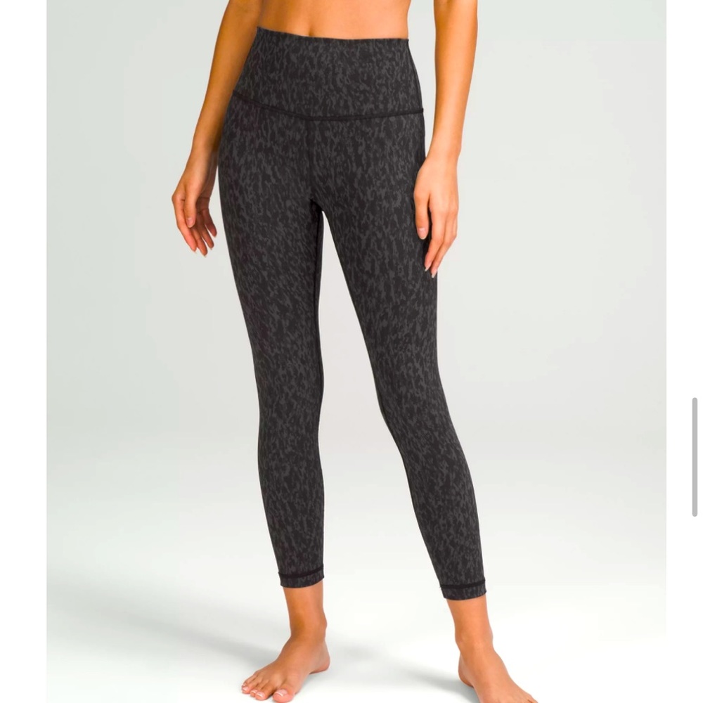 Wunder Under High Rise Tight 25" size 10